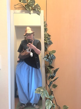 「LE VERNIS（ル・ベルニ）のアイテム」を使った、えちご屋さん（レディース・168cm）の春コーディネート