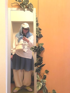 「Casselini（キャセリーニ）のアイテム」を使った、えちご屋さん（レディース・168cm）の春コーディネート