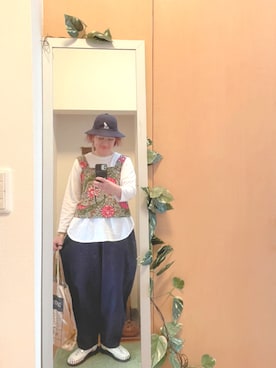 「アイテム（イヤリング）」を使った、えちご屋さん（レディース・168cm・40代）の春コーディネート
