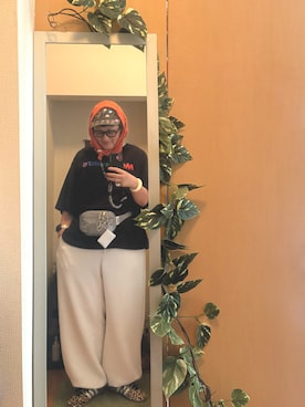 「HEY!MrsROSE（ヘイミセスローズ）のアイテム（帽子、ブラック系）」を使った、えちご屋さん（レディース・168cm）の秋コーディネート