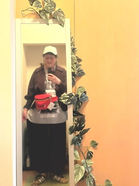 「Casselini（キャセリーニ）のアイテム」を使った、えちご屋さん（レディース・168cm）の春コーディネート