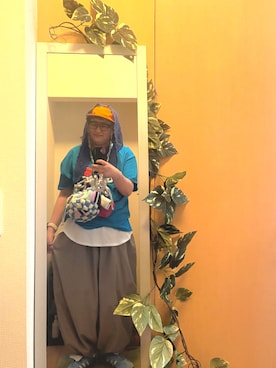 「arth（アース）のarth Paraffin JetCap（帽子、オレンジ系）」を使った、えちご屋さん（レディース・168cm）の春コーディネート