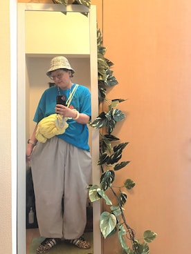 「Casselini（キャセリーニ）のアイテム」を使った、えちご屋さん（レディース・168cm）の夏コーディネート
