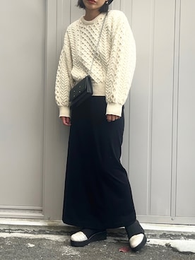 「白ニット」｜「アイテム（財布/小物）」を使った、NANAさん（レディース・162cm）の冬コーディネート