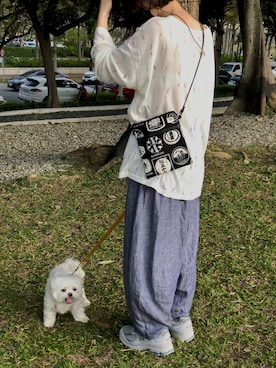 「NEW BALANCE（ニューバランス）のアイテム（スニーカー、グレー系）」を使った、Belle.Jaoさん（レディース・160cm）の夏コーディネート