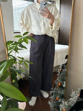 「GU（ジーユー）のアイテム（スラックス、ブラック系）」を使った、achiさん（レディース・157cm）の秋コーディネート