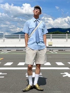 「アイテム（メガネ）」を使った、LEONさん（メンズ・179cm）の秋コーディネート