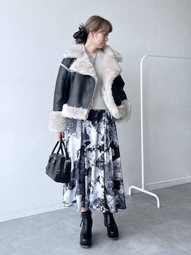 「アイテム（ムートンコート）」を使った、inhhhan®さん（レディース・165cm）の秋コーディネート
