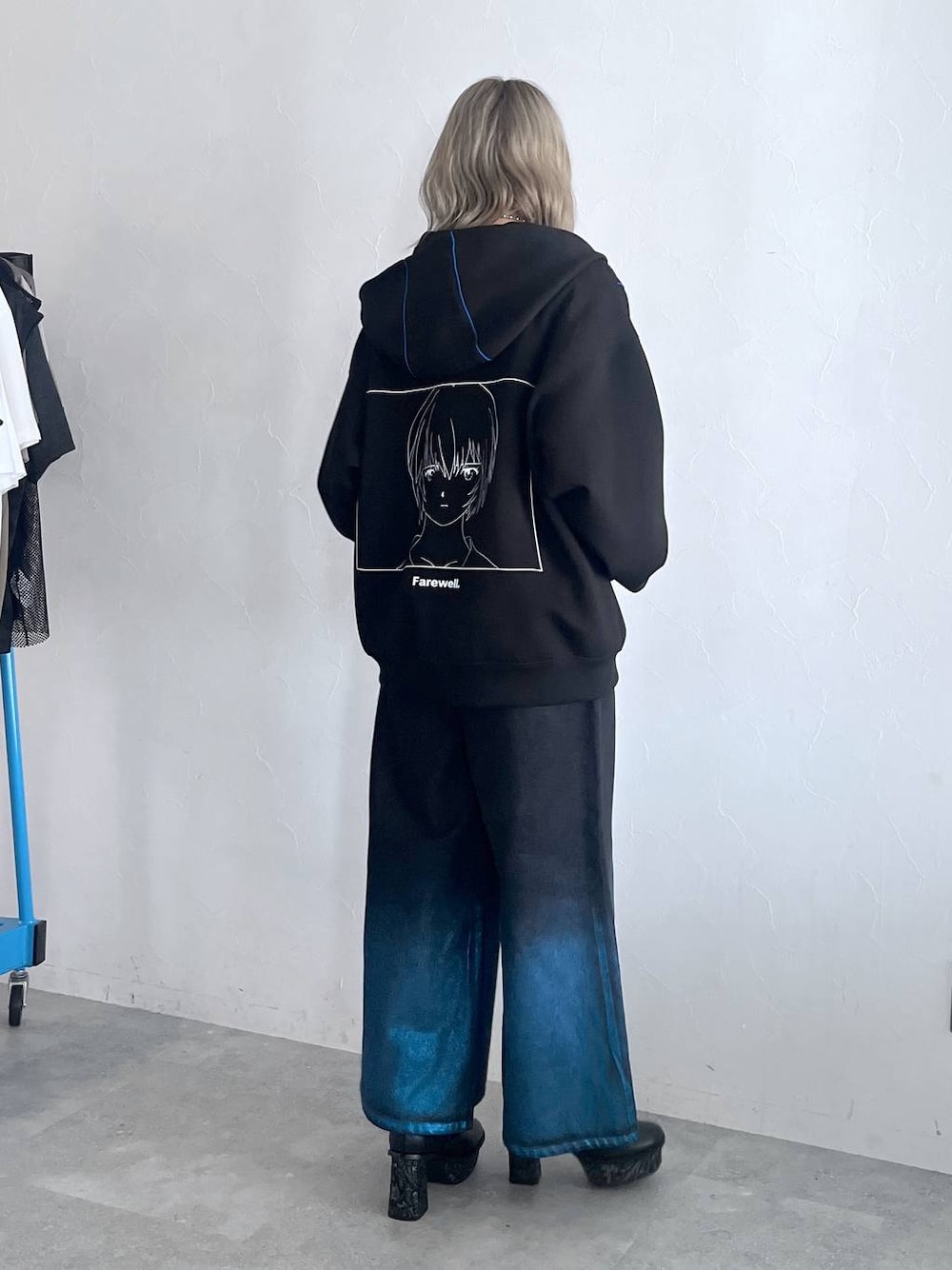 グラデーションハクプリントデニムパンツ(HARE)を使った人気