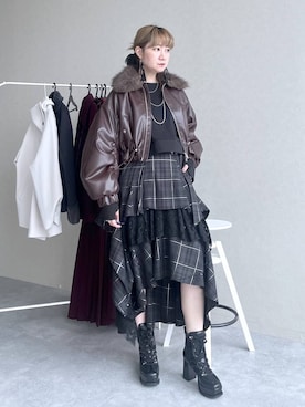 「HARE（ハレ）のアイテム（ピアス（両耳用））」を使った、inhhhan®さん（レディース・165cm）の秋コーディネート