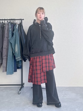 「ピグメント」｜「アイテム（スウェットパンツ）」を使った、inhhhan®さん（レディース・165cm）の夏コーディネート