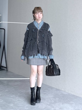 「アイテム（シュシュ）」を使った、inhhhan®さん（レディース・165cm）の秋コーディネート