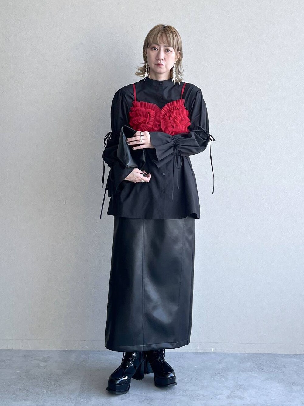 WEB/一部店舗限定】2Pチュールビスチェ＊2WAYシャツ(HARE)を使っ