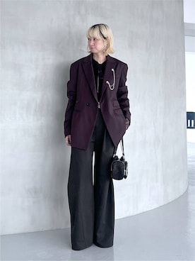 「HARE（ハレ）のアイテム（スラックス）」を使った、inhhhan®さん（レディース・165cm）の秋コーディネート