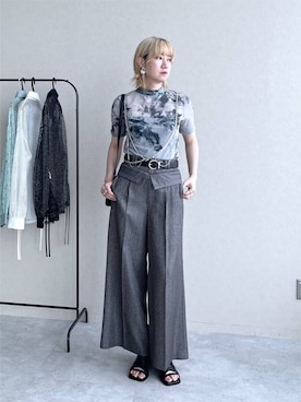 「HARE（ハレ）のアイテム（スラックス）」を使った、inhhhan®さん（レディース・165cm）の夏コーディネート