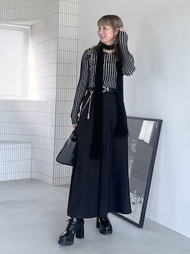 「HARE（ハレ）のアイテム（マフラー）」を使った、inhhhan®さん（レディース・165cm）の秋コーディネート