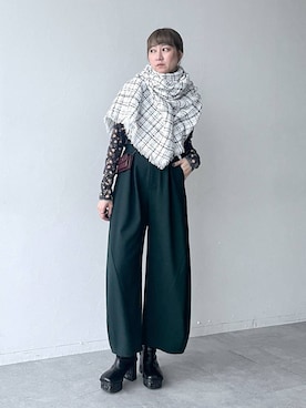 「アイテム（財布）」を使った、inhhhan®さん（レディース・165cm）の秋コーディネート