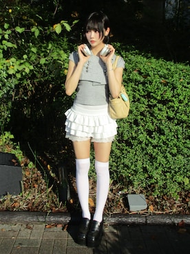 「EMODA（エモダ）のアイテム」を使った、愛都さん（レディース・163cm）の秋コーディネート