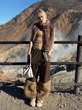 「STANDOIL（スタンドオイル）のアイテム」を使った、愛都さん（レディース・163cm）の冬コーディネート