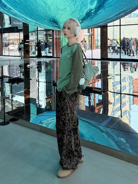 「JOURNAL STANDARD（ジャーナルスタンダード）のアイテム（パンツ）」を使った、愛都さん（レディース・163cm）の春コーディネート