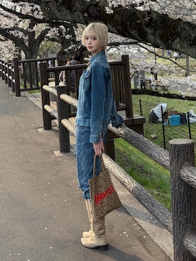 「MERCI（メルシー）のアイテム（トートバッグ、その他）」を使った、愛都さん（レディース・163cm）の春コーディネート