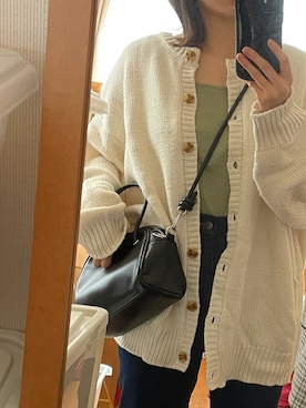 「TINA：JOJUN（ティーナジョジュン）のブーツカット デニム TINA：JOJUN（デニムパンツ、ブルー系）」を使った、runさん（レディース）の秋コーディネート