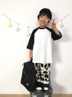 「devirock（デビロック）のアイテム（バッグ）」を使った、kotaさん（キッズ・100cm）の秋コーディネート