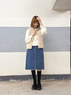 「CAMPER（カンペール）のアイテム」を使った、LaLa Priscillaさん（レディース・168cm）の春コーディネート