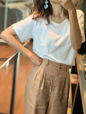 「アイテム（バングル/リストバンド）」を使った、mikiさん（レディース・168cm）の夏コーディネート