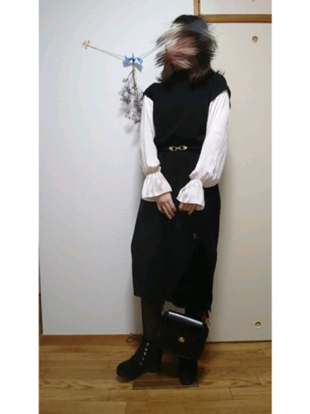 「ootd、今日のコーデ、おしゃれさんと繋がりたい、GRL、プチプラ、きれいめカジュアル、大人カジュアル」｜「GRLの袖ブラウスドッキングニットワンピース（ワンピース、ブラック系）」を使った、はーちゃん🐻さん（レディース・165cm）の冬コーディネートの1枚目の写真