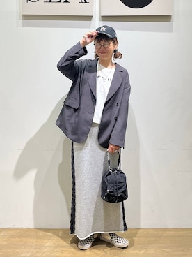 「HEREIAM（ヘレイアム）のアイテム」を使った、mocoさん（レディース・165cm）の秋コーディネート