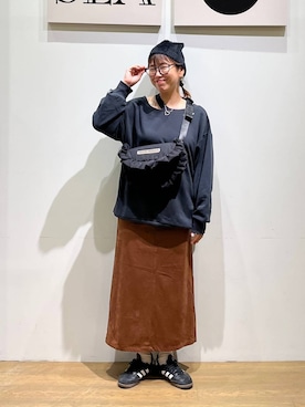 「アイテム（スウェット）」を使った、mocoさん（レディース・165cm・30代）の秋コーディネート