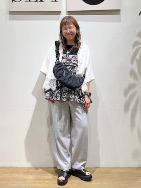 「BAYFLOW（ベイフロー）のシルケットノースリーブTシャツ（Tシャツ/カットソー、ブラック系）」を使った、mocoさん（レディース・165cm）の夏コーディネート
