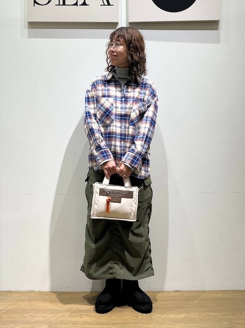 500mlペットボトルが入る]パッファースクエアショルダー（ショルダー