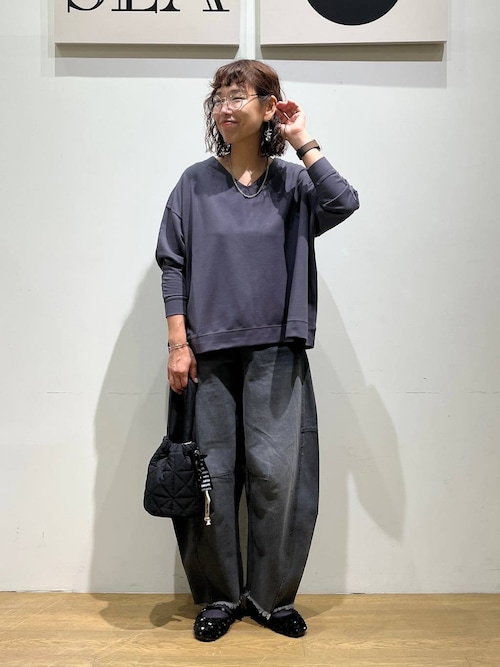 セール】[ヒップまでカバーする丈感]ポンチポンチョプルオーバー