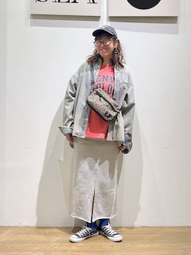 「HEREIAM（ヘレイアム）のアイテム」を使った、mocoさん（レディース・165cm）の春コーディネート