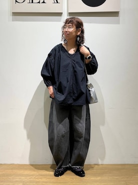 「アイテム（アクセサリー）」を使った、mocoさん（レディース・165cm・30代）の秋コーディネート