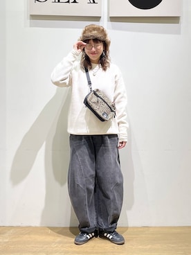 「アイテム（キャップ）」を使った、mocoさん（レディース・165cm・40代）の冬コーディネート