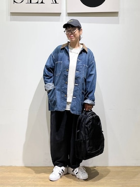 「アイテム（デニムジャケット）」を使った、mocoさん（レディース・165cm・30代）の秋コーディネート