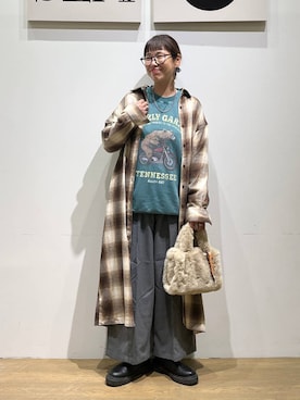 「アイテム（シャツワンピース）」を使った、mocoさん（レディース・165cm）の秋コーディネート