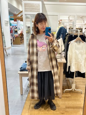 「アイテム（シャツワンピース）」を使った、mocoさん（レディース・165cm）の秋コーディネート