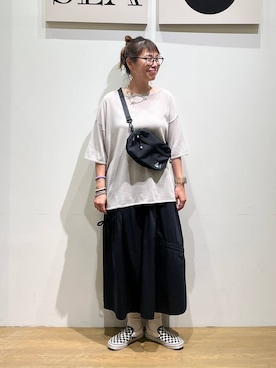 「アイテム（ニット/セーター）」を使った、mocoさん（レディース・165cm・30代）の夏コーディネート