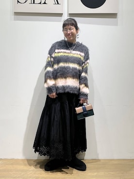 「アイテム（バッグ、グリーン系）」を使った、mocoさん（レディース・165cm）の冬コーディネート