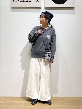 「BAYFLOW（ベイフロー）のアイテム（ショルダーバッグ）」を使った、mocoさん（レディース・165cm）の秋コーディネート