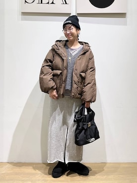 「アイテム（ナイロンジャケット）」を使った、mocoさん（レディース・165cm）の冬コーディネート