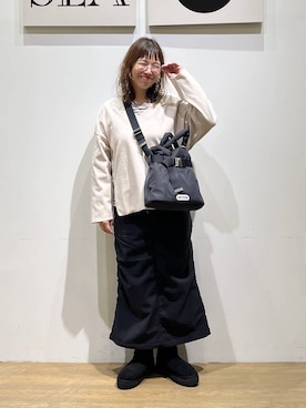 「アイテム（スカート）」を使った、mocoさん（レディース・165cm・40代）の秋コーディネート