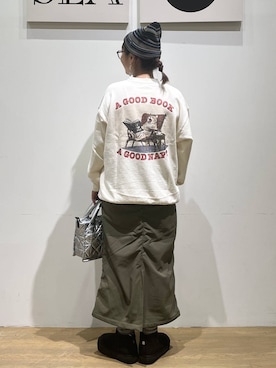 「BAYFLOW（ベイフロー）の[ストレッチ入り]裏起毛ベイカースカート（スカート）」を使った、mocoさん（レディース・165cm）の秋コーディネート