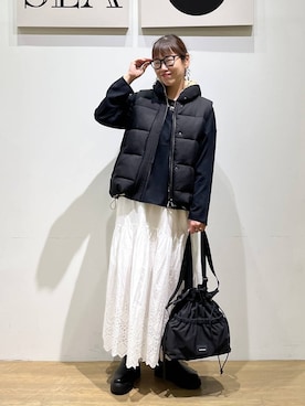 「アイテム（ベスト）」を使った、mocoさん（レディース・165cm）の秋コーディネート