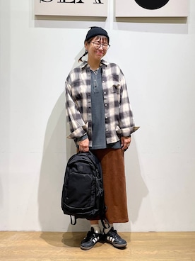 「アイテム（ニットキャップ/ビーニー）」を使った、mocoさん（レディース・165cm・30代）の秋コーディネート