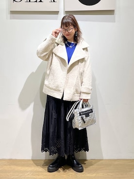 「アイテム（その他アウター）」を使った、mocoさん（レディース・165cm・40代）の秋コーディネート